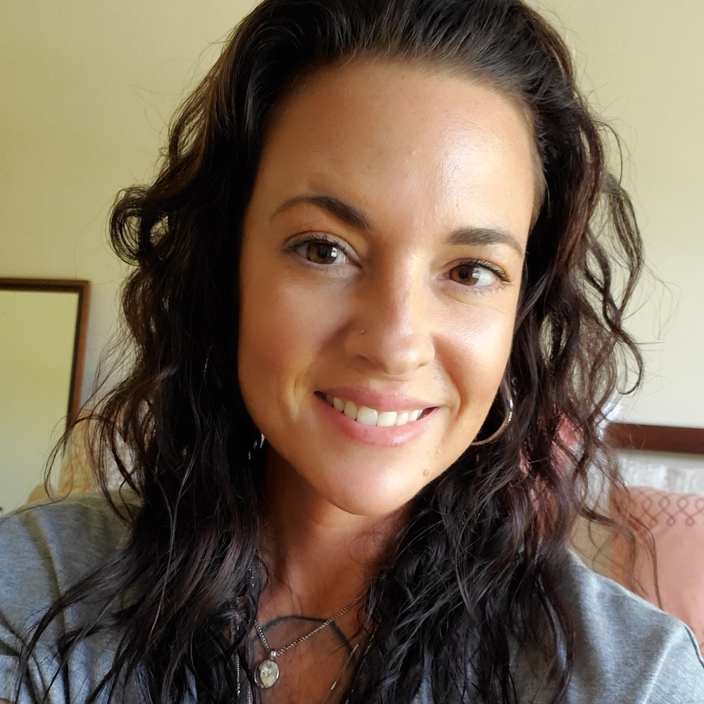 Meet your Posher, Nikki Senkbeil